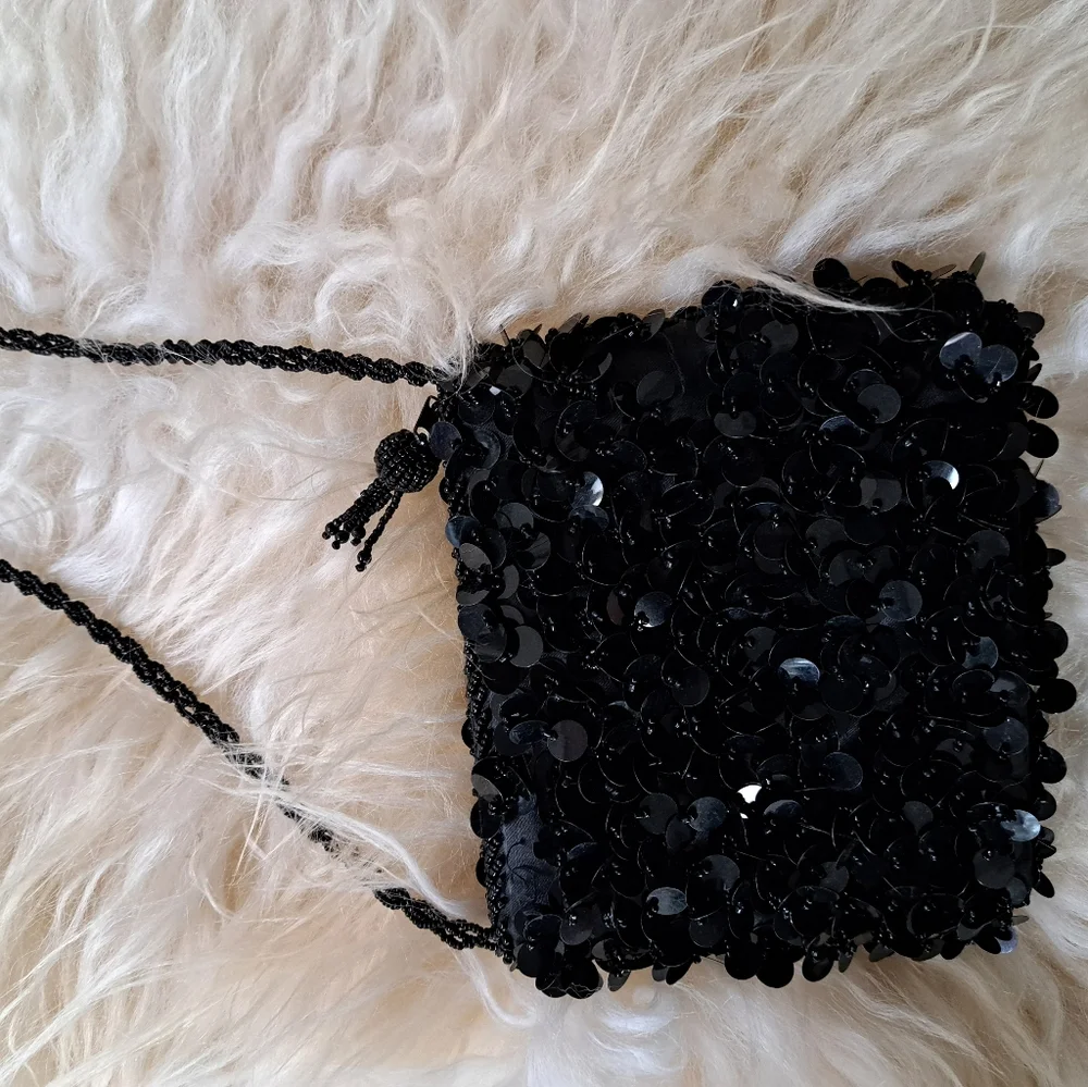 Purse - Picture 3 of 6